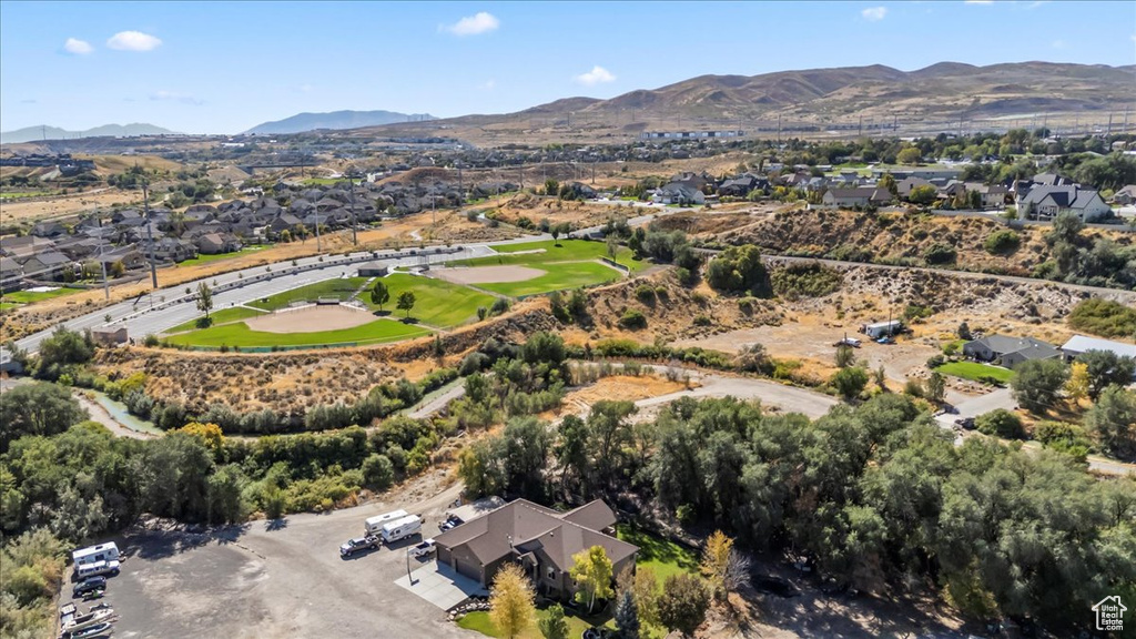 1586 W ROCK HOLLOW DR Bluffdale, UT 84065