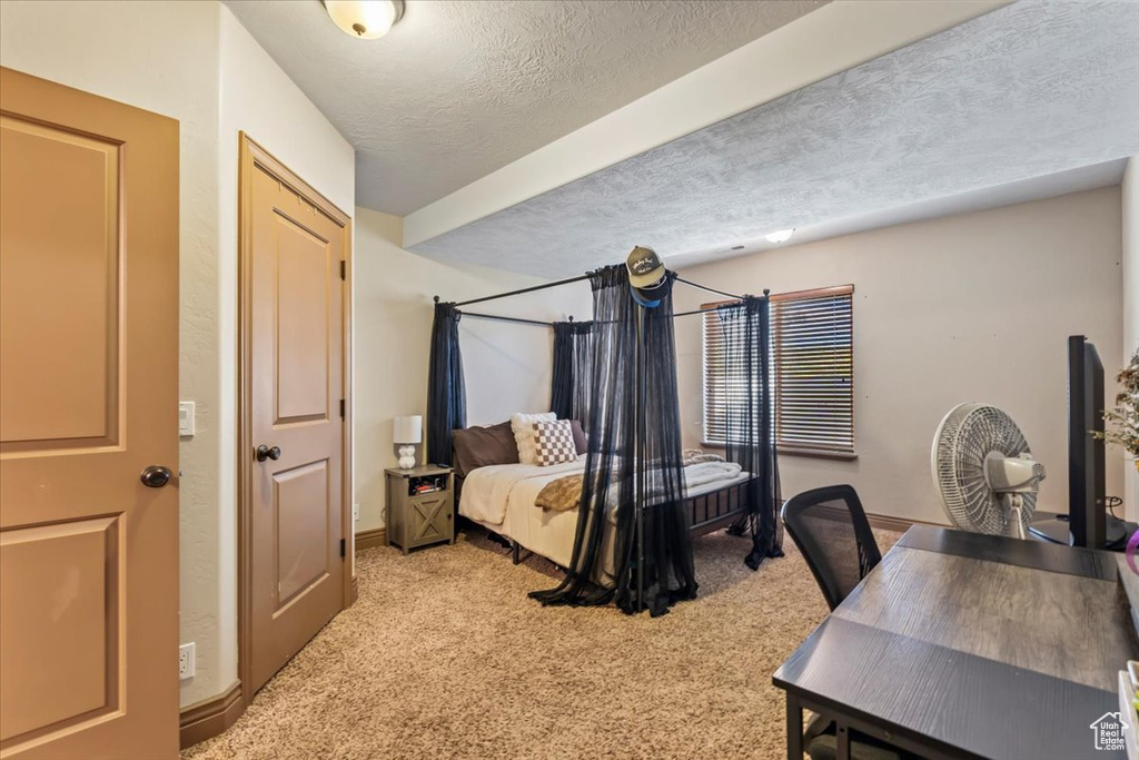 1586 W ROCK HOLLOW DR Bluffdale, UT 84065