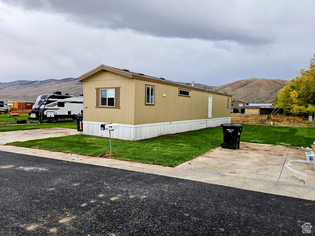 Photo 2 for MLS #2115596 at 810 N 8th St #48
