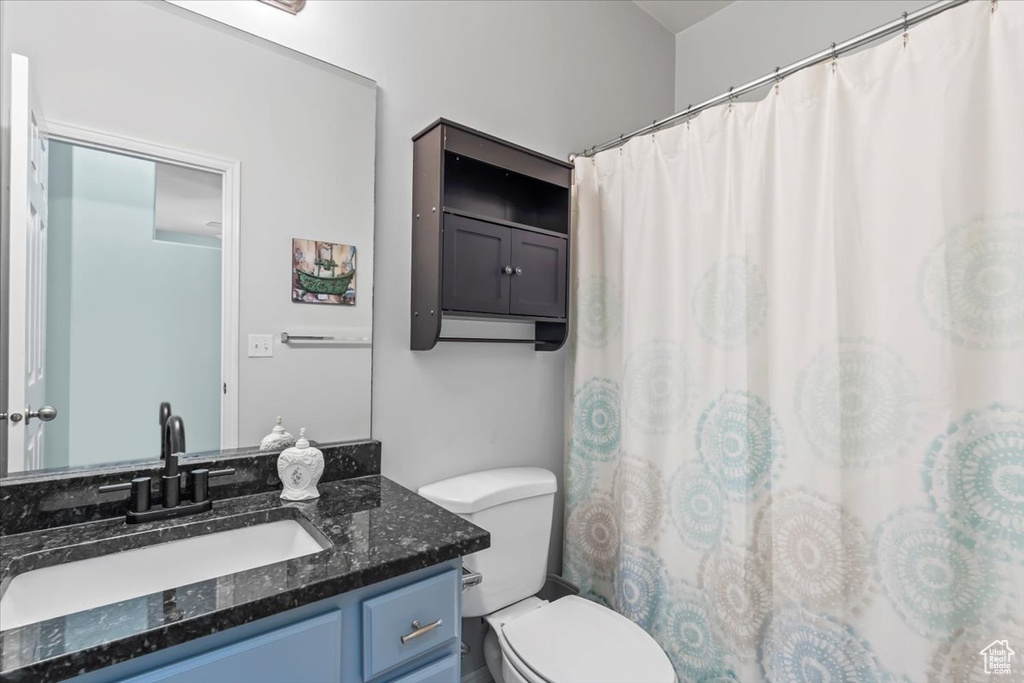 Photo 19 for MLS #2115597 at 1127 W Haworth Dr