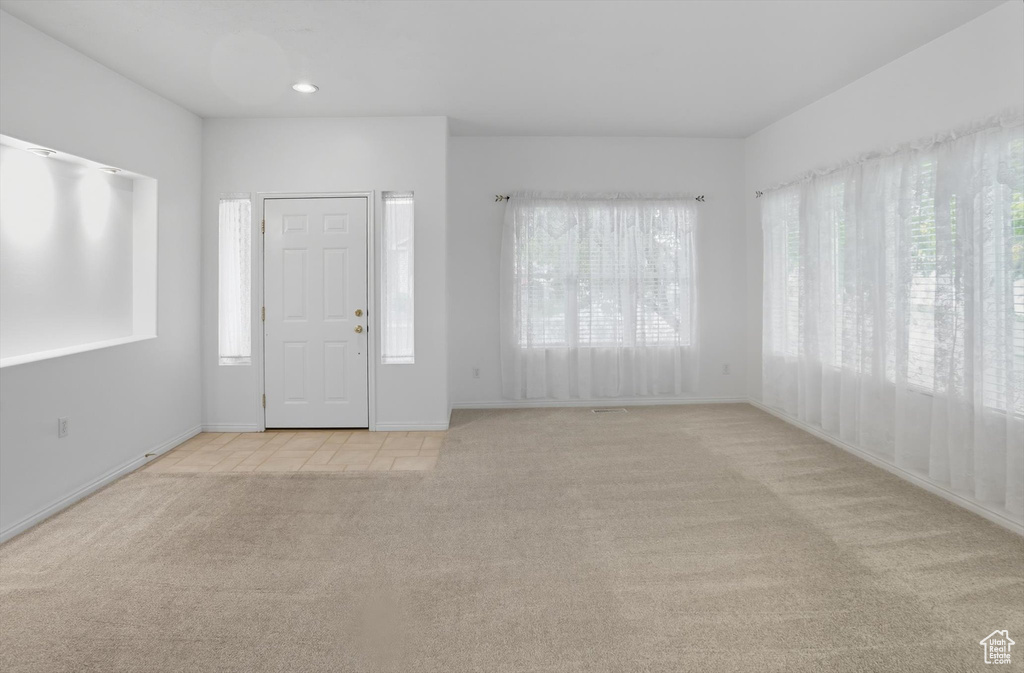 Photo 7 for MLS #2115603 at 4602 S Hathaway Dr