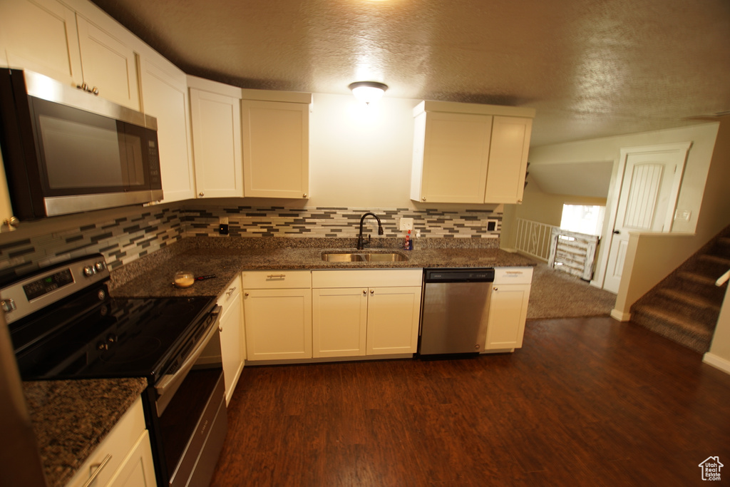 Photo 8 for MLS #2115605 at 4205 S 2075 West