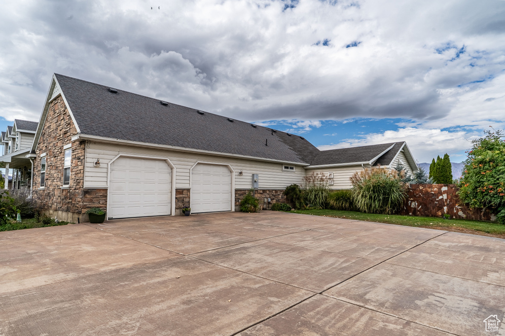 323 N 400 W Hyrum, UT 84319