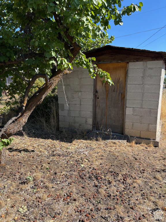 925 W ELLIS ST Ogden, UT 84401