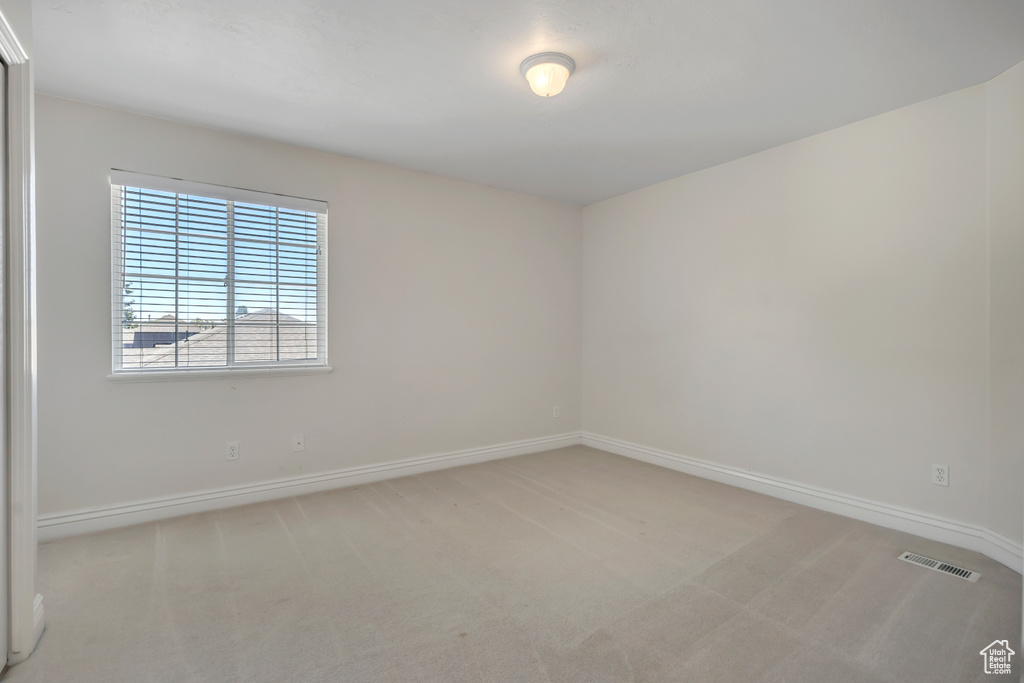 803 W 2800 S Syracuse, UT 84075