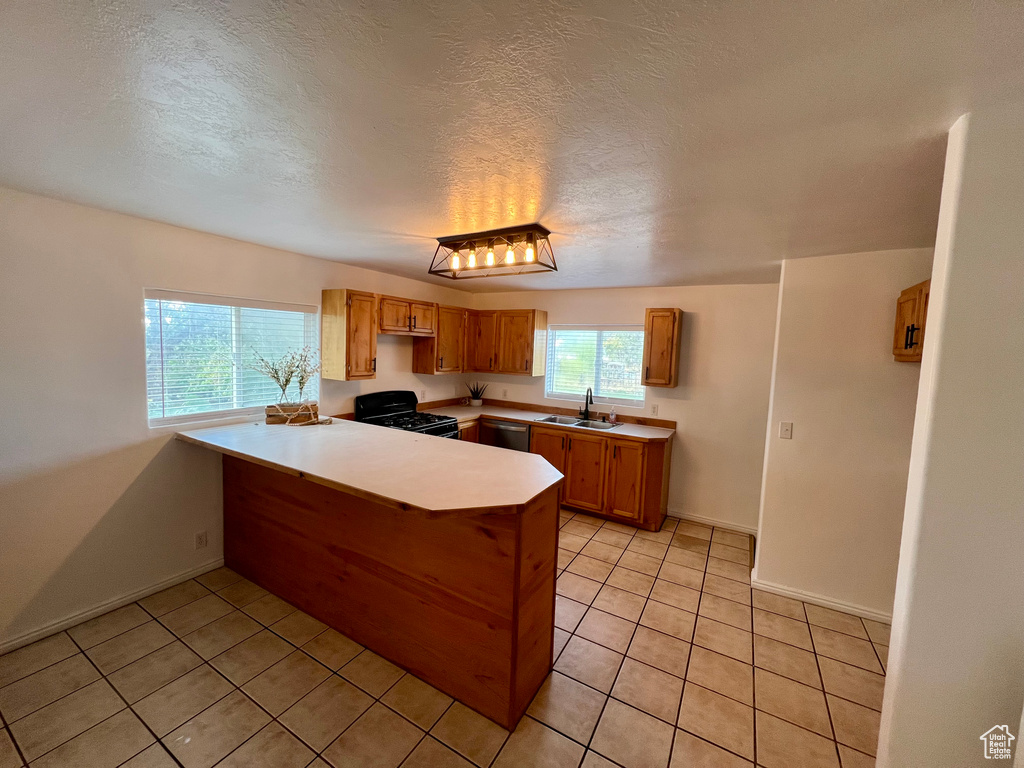 60 W CENTER Meadow, UT 84644