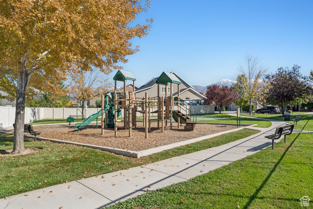 708 SANDHILL CT Lehi, UT 84043