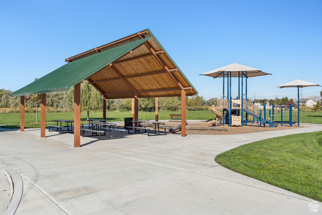 708 SANDHILL CT Lehi, UT 84043