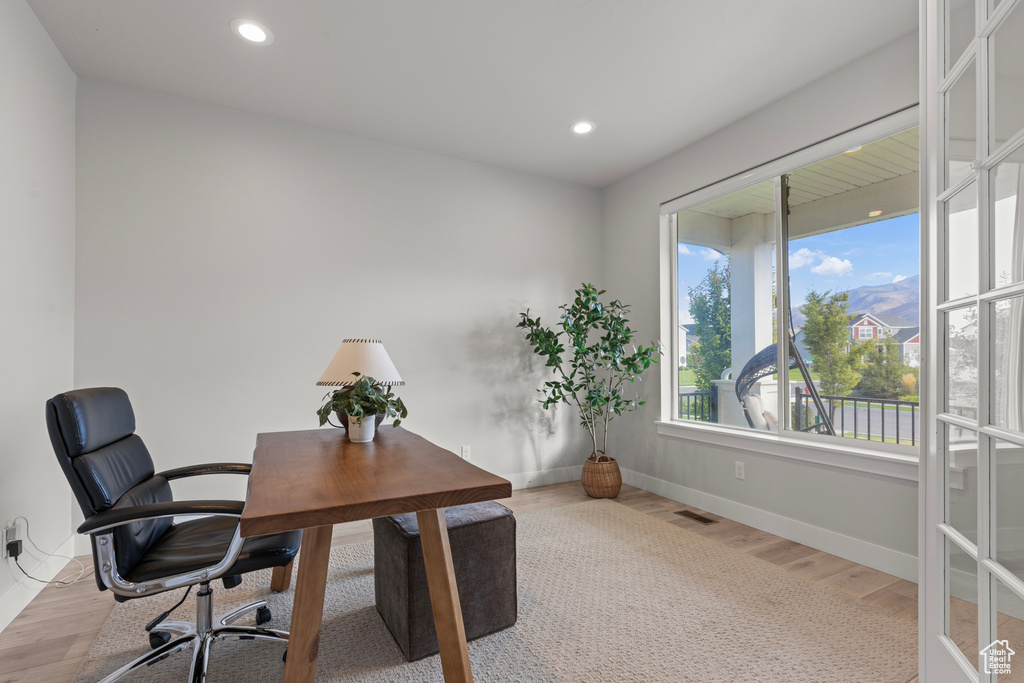 2226 S BETSYS WAY Kaysville, UT 84037