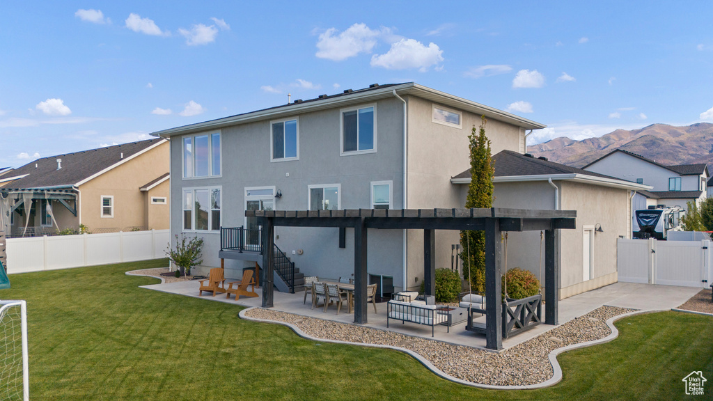 2226 S BETSYS WAY Kaysville, UT 84037