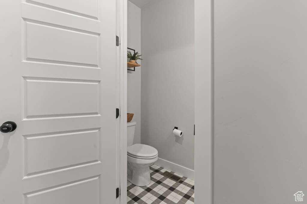 2226 S BETSYS WAY Kaysville, UT 84037