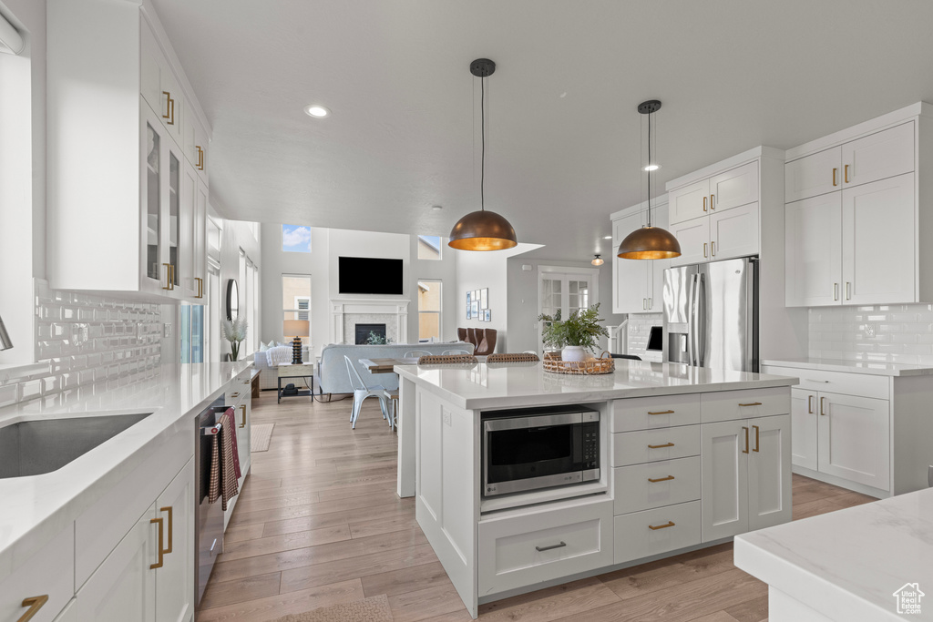 2226 S BETSYS WAY Kaysville, UT 84037