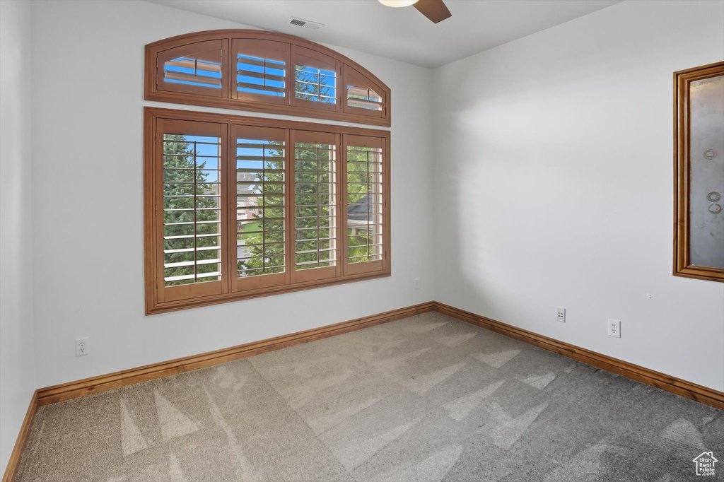 1539 W MISTY BREEZE CIR Kaysville, UT 84037