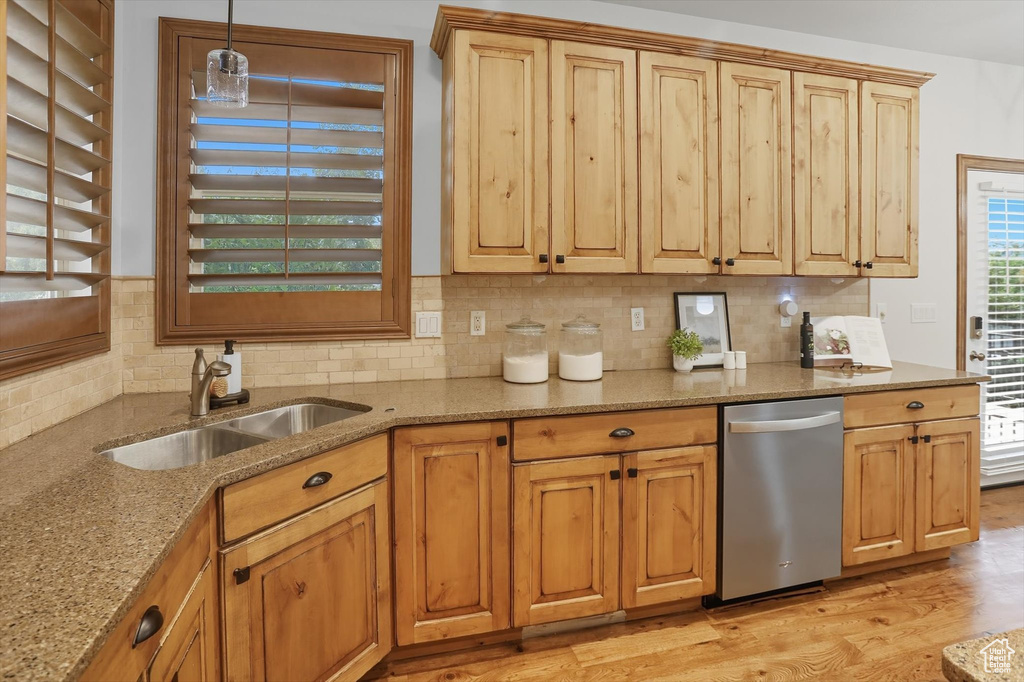 1539 W MISTY BREEZE CIR Kaysville, UT 84037