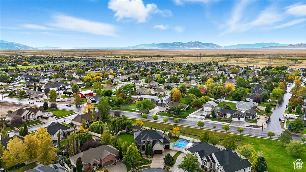1539 W MISTY BREEZE CIR Kaysville, UT 84037