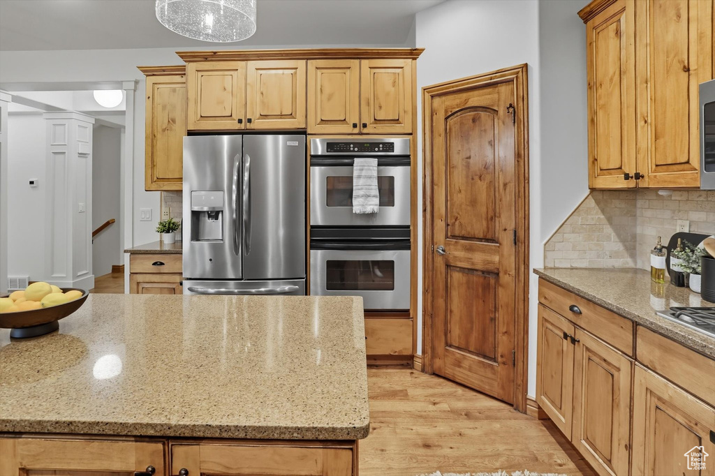 1539 W MISTY BREEZE CIR Kaysville, UT 84037