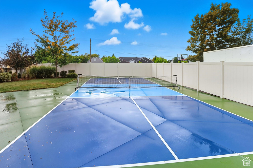 1539 W MISTY BREEZE CIR Kaysville, UT 84037
