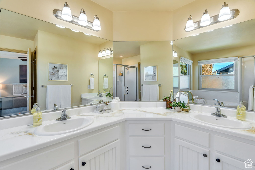 5558 W MORNING LIGHT DR Herriman, UT 84096