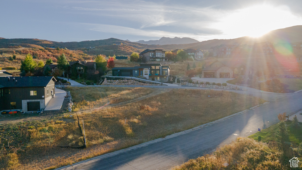 1018 S MEADOWLARK LN Huntsville, UT 84317