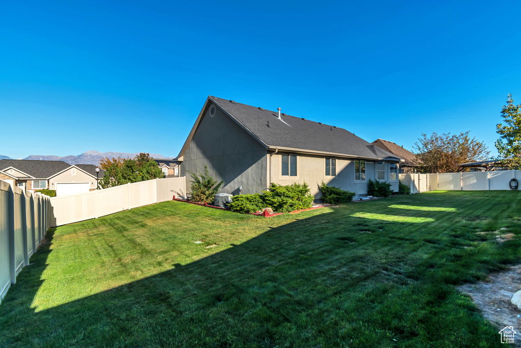 2237 S MAVERICK RD Saratoga Springs, UT 84045