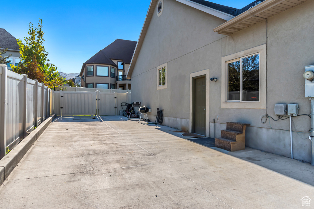 2237 S MAVERICK RD Saratoga Springs, UT 84045