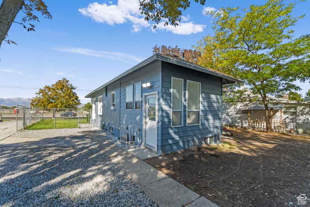 152 N 200 W Tooele, UT 84074