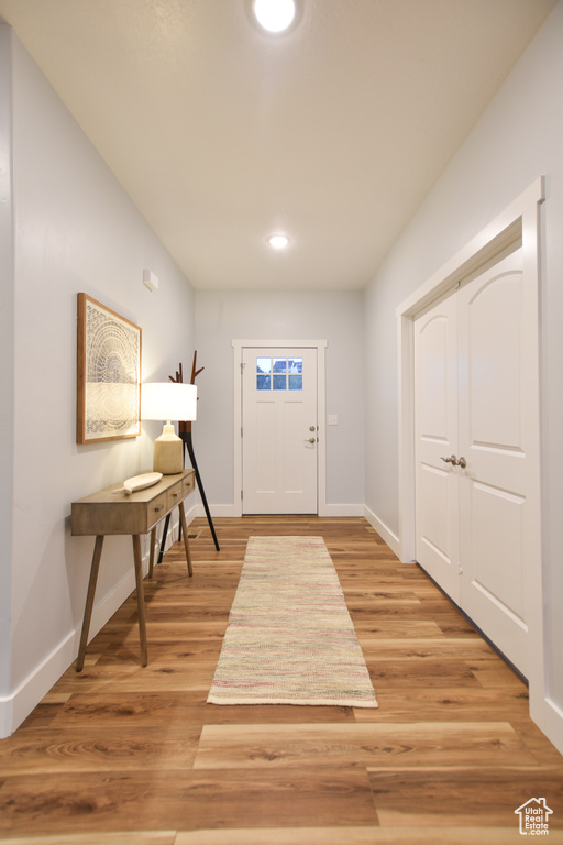 Photo 3 for MLS #2115645 at 1343 N Trapper Loop