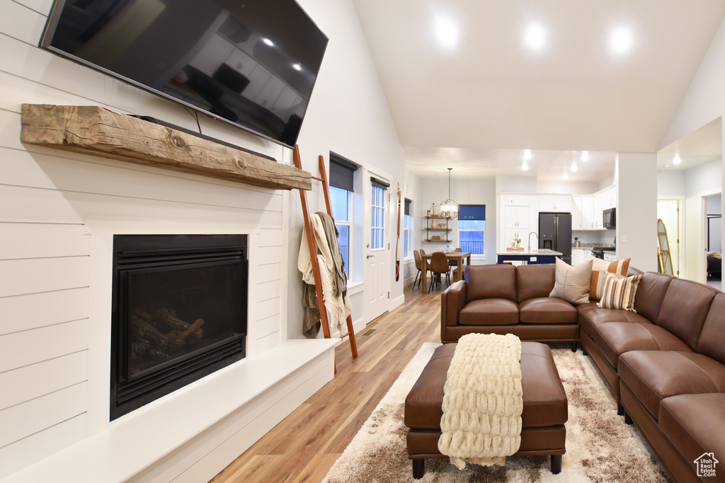 Photo 10 for MLS #2115645 at 1343 N Trapper Loop