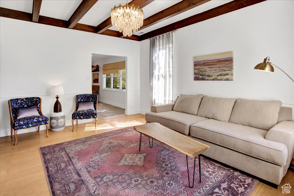 Photo 4 for MLS #2115647 at 372 N I St