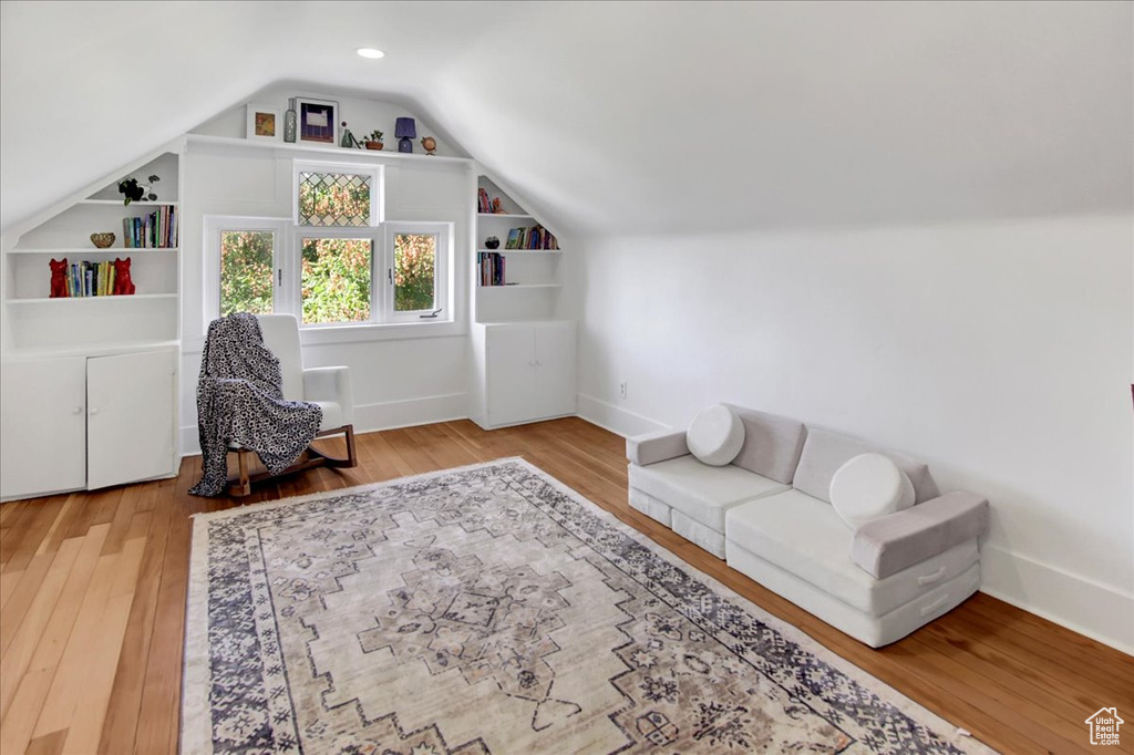 Photo 16 for MLS #2115647 at 372 N I St