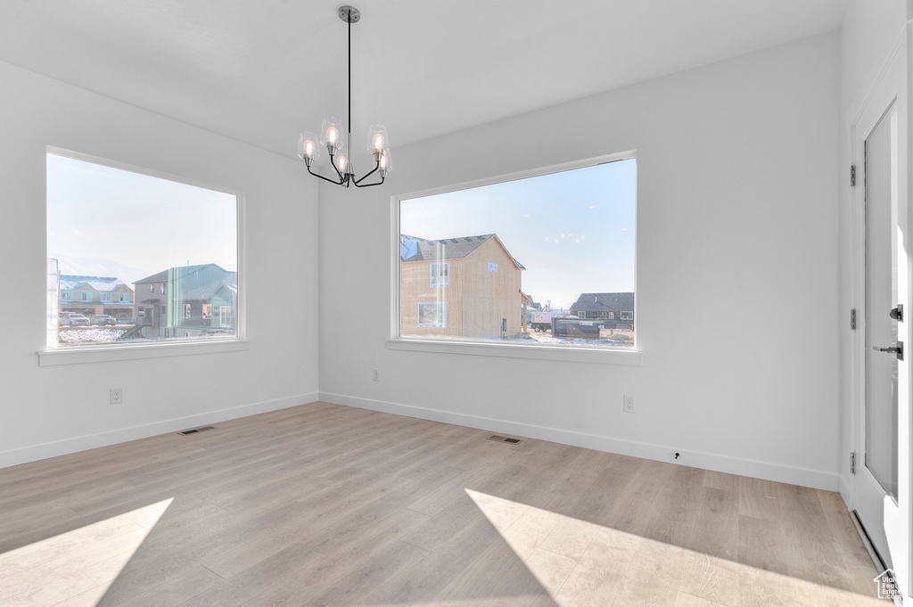 Photo 15 for MLS #2115674 at 864 N Chillingham Dr #171