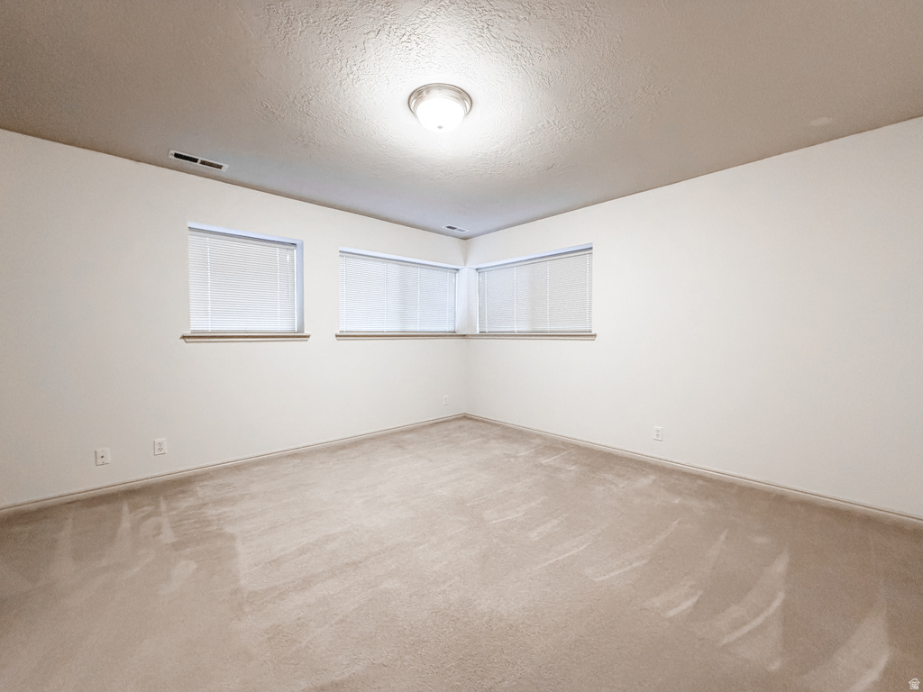 3893 S BOUNTIFUL BLVD Bountiful, UT 84010