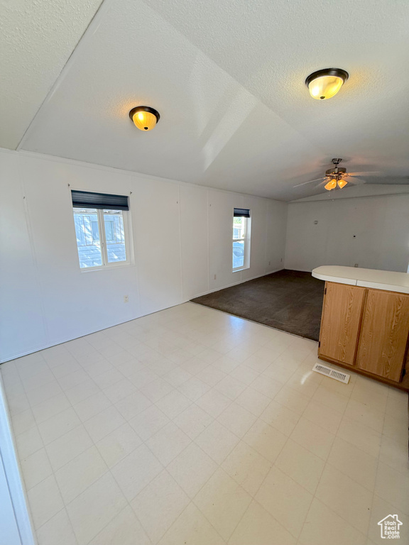 Photo 13 for MLS #2115691 at 900 Century Dr #9