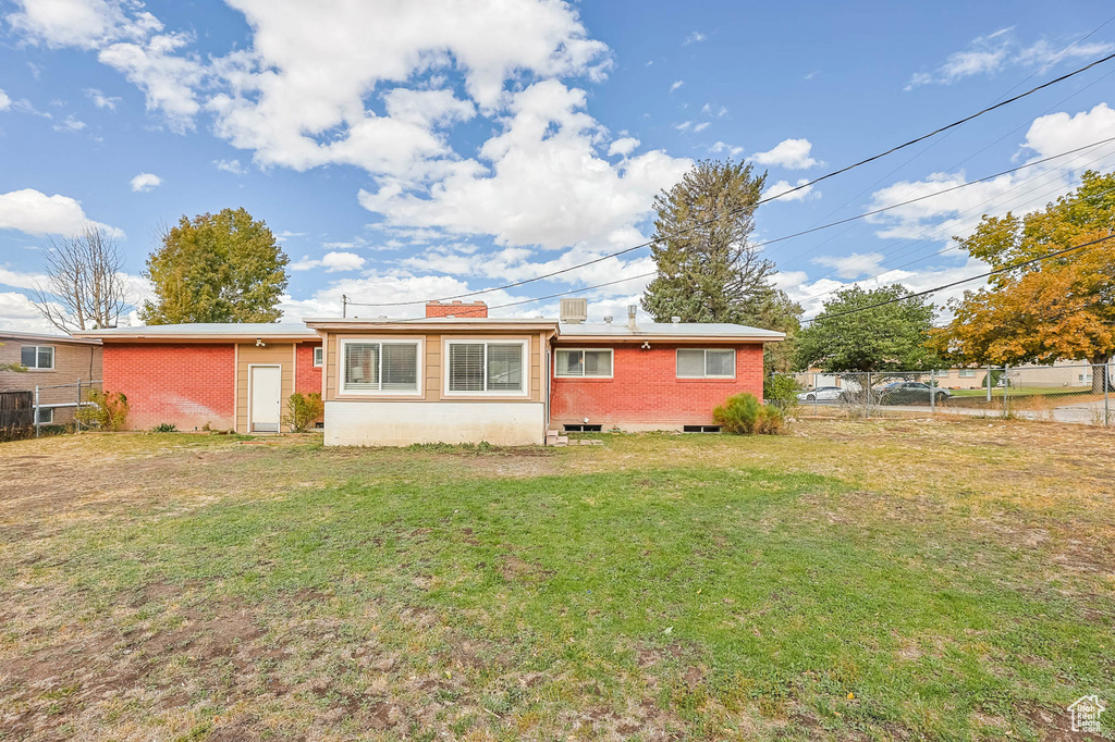 Photo 28 for MLS #2115704 at 209 W Millcreek Way