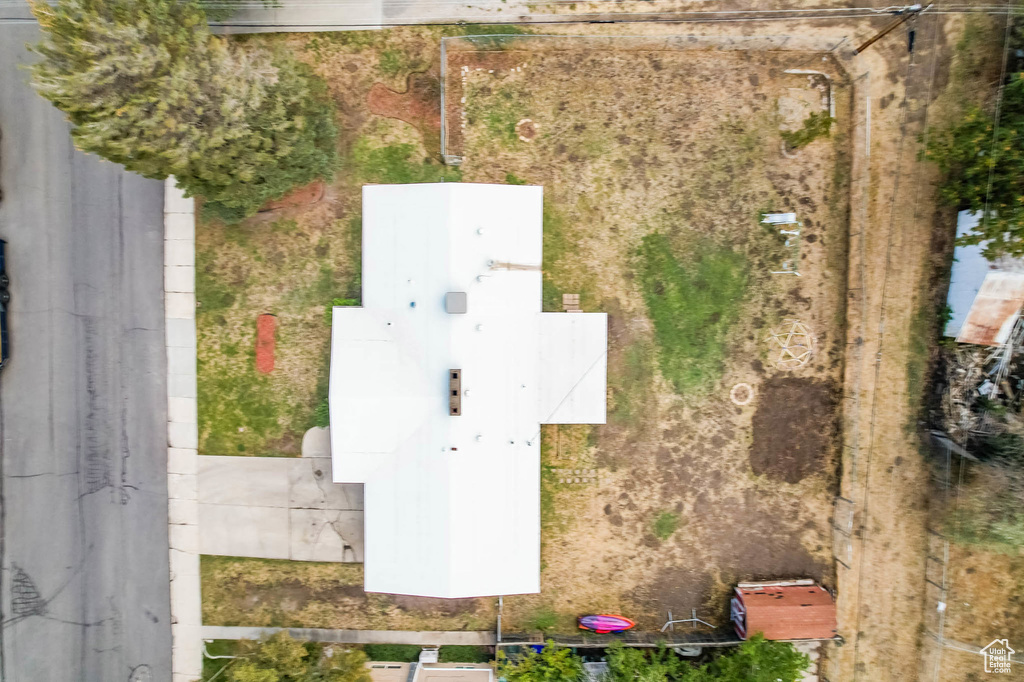 Photo 33 for MLS #2115704 at 209 W Millcreek Way