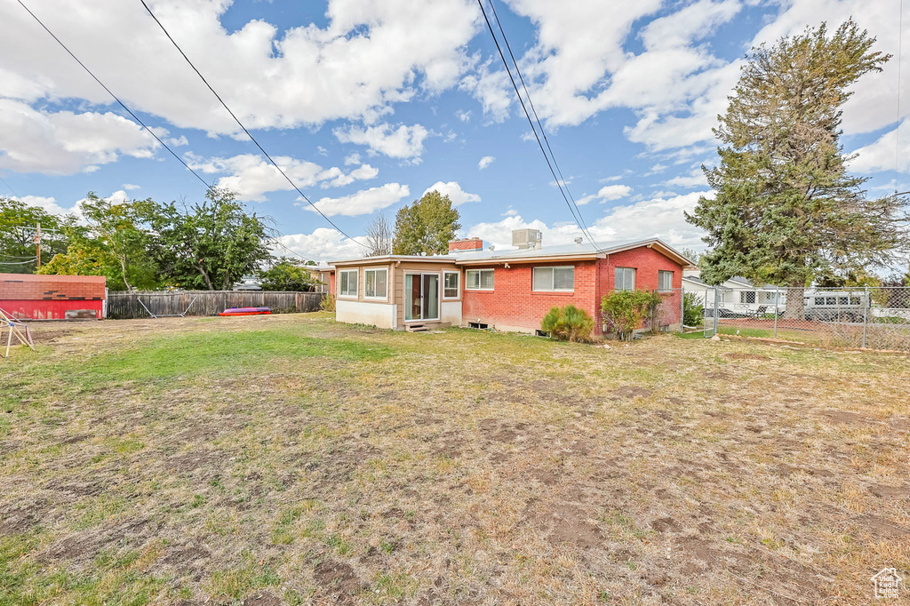 Photo 29 for MLS #2115704 at 209 W Millcreek Way