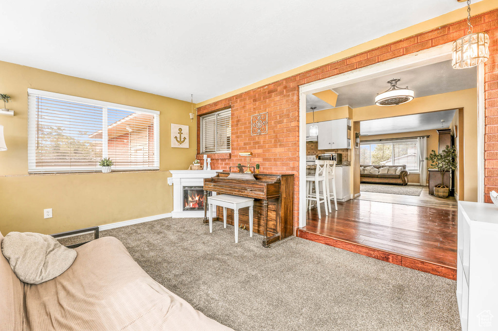 Photo 13 for MLS #2115704 at 209 W Millcreek Way