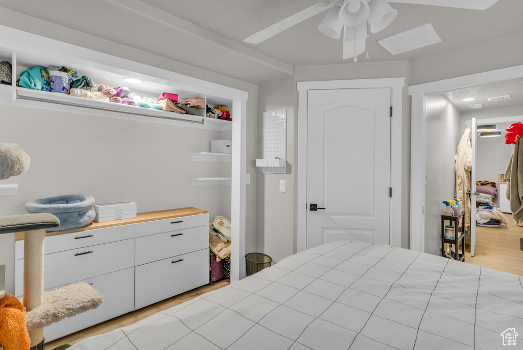 3963 W HOLLANDIA LN West Jordan, UT 84084