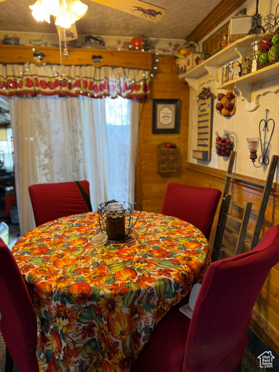 Photo 32 for MLS #2115710 at 2322 W Surrey Rd