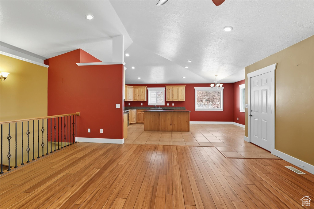 Photo 9 for MLS #2115716 at 568 N Cherry Creek Pkwy
