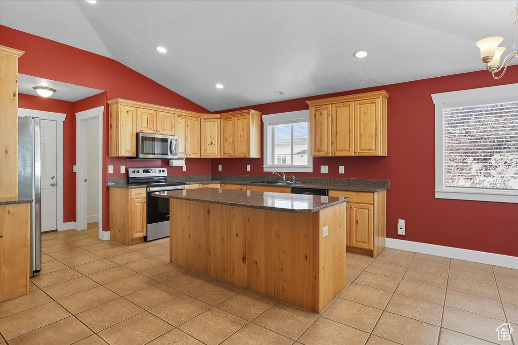 Photo 11 for MLS #2115716 at 568 N Cherry Creek Pkwy
