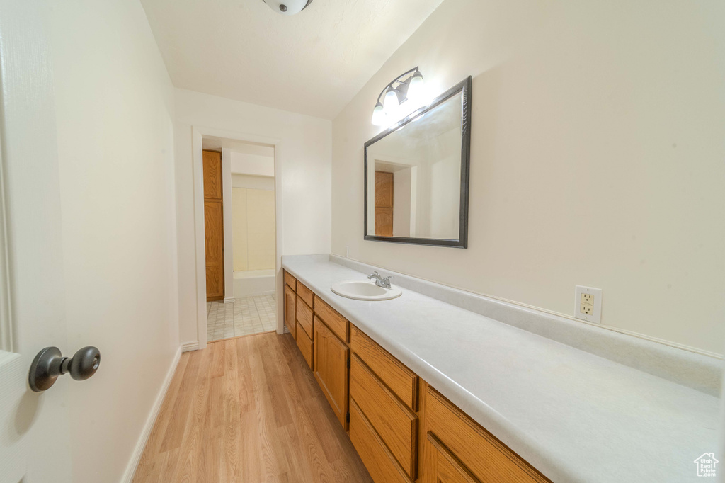 Photo 17 for MLS #2115721 at 470 N 400 East