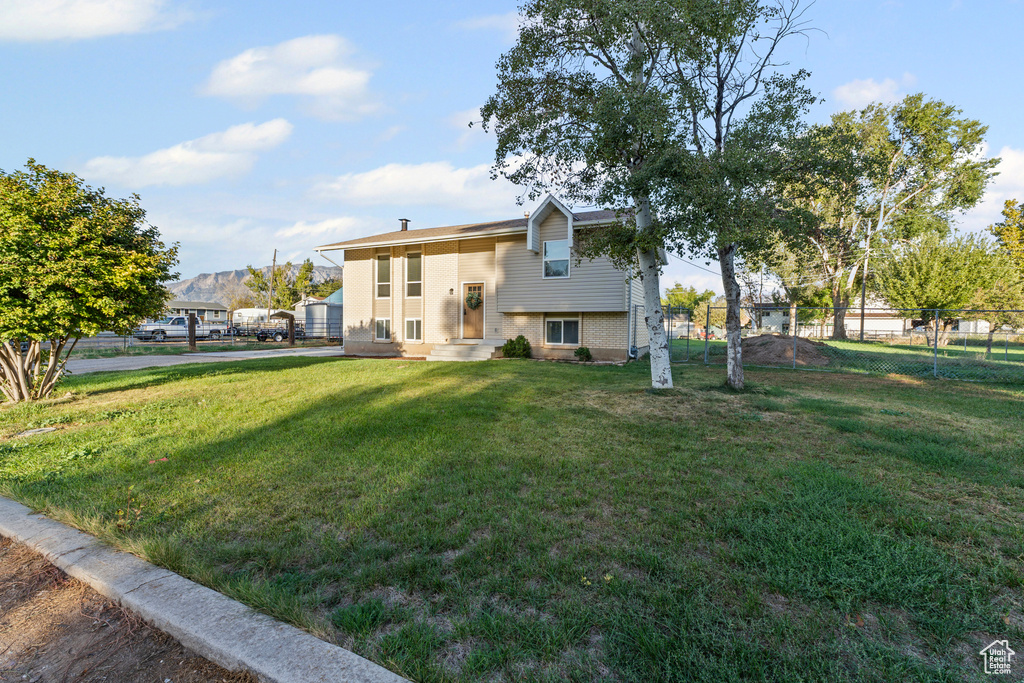 2520 N 4175 W Plain City, UT 84404