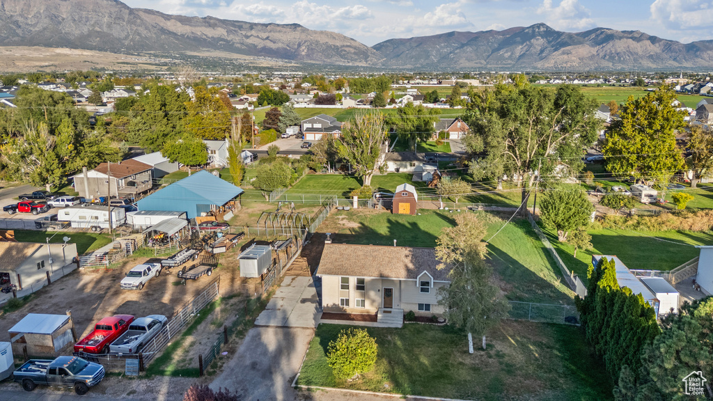 2520 N 4175 W Plain City, UT 84404