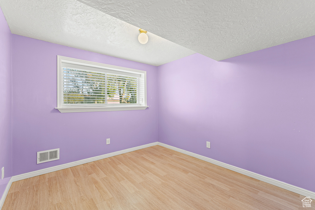 2520 N 4175 W Plain City, UT 84404