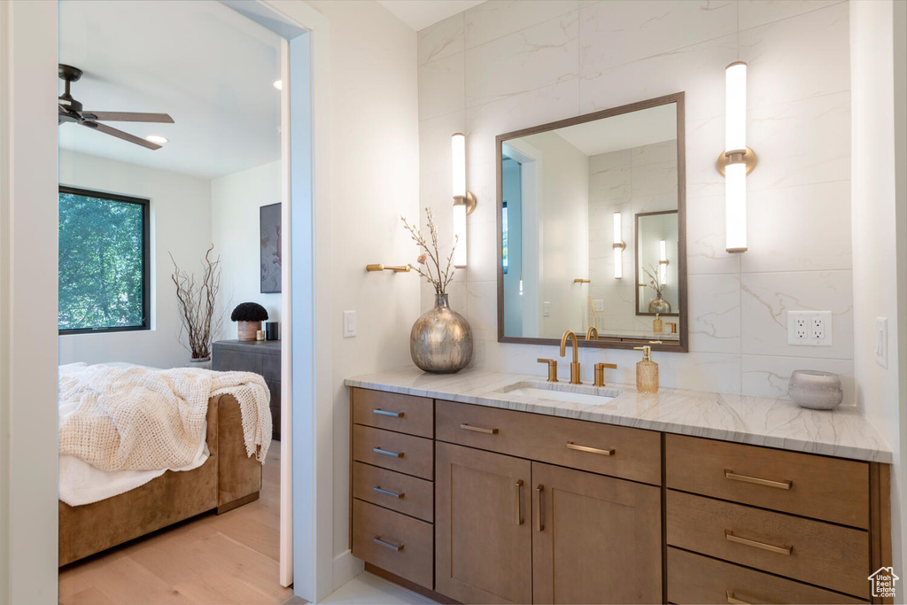 4445 S HOLLADAY PARK LN Holladay, UT 84124