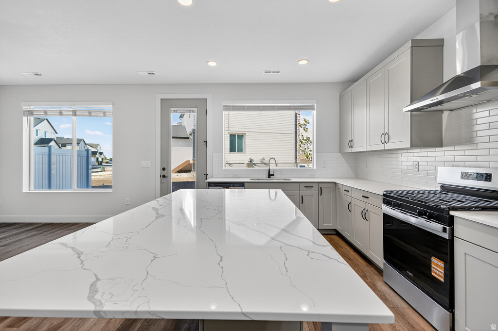 2727 N 2775 W #122 Plain City, UT 84404