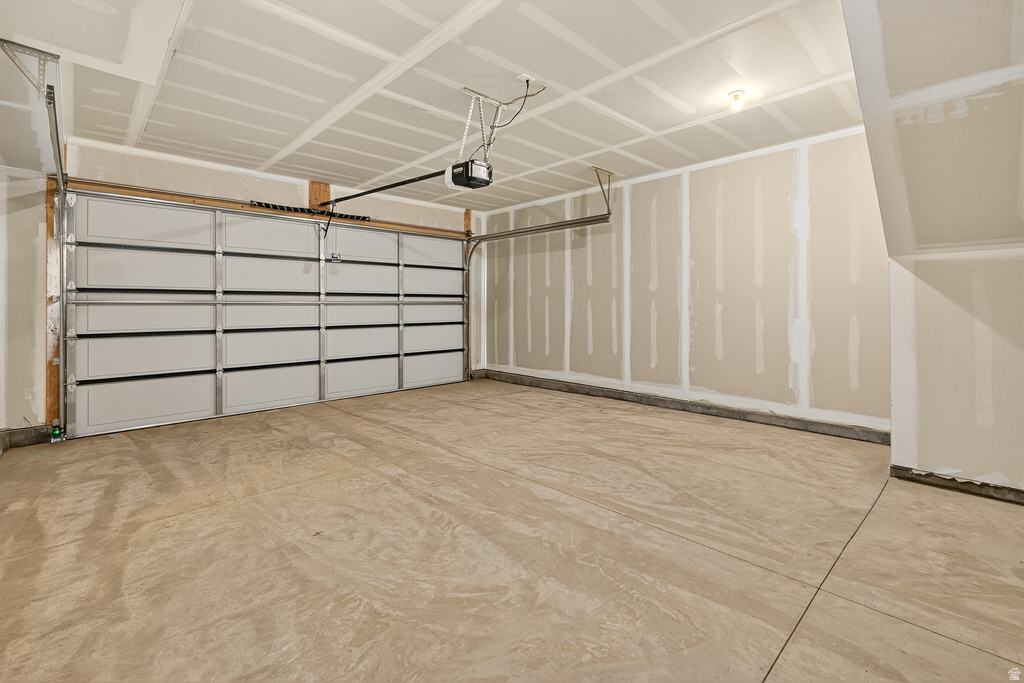 2727 N 2775 W #122 Plain City, UT 84404