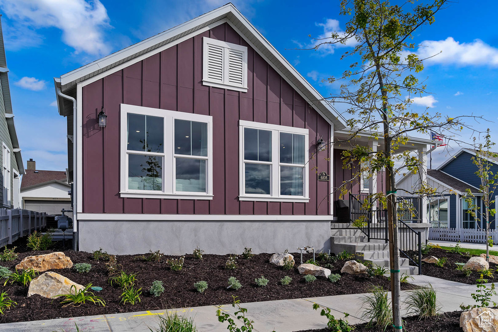 Photo 4 for MLS #2115739 at 6213 W Stone Mt Way #594