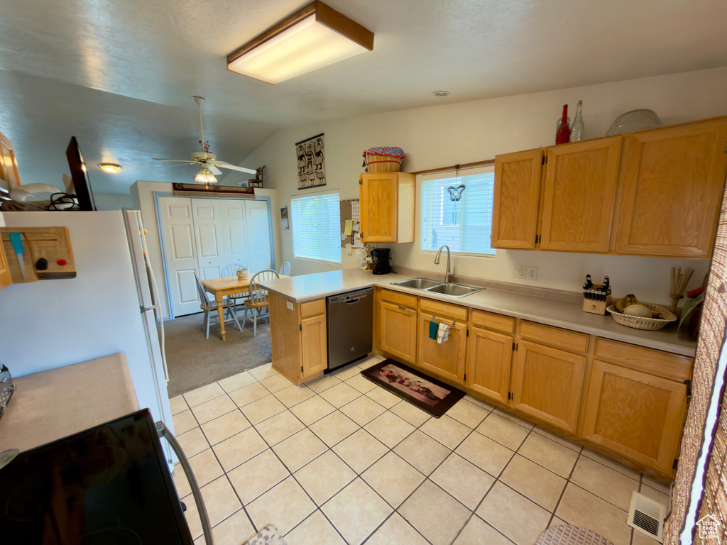 464 N FRONTAGE RD North Salt Lake, UT 84054